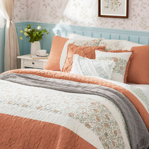 English Elm 6 Madison Park Dawn Cotton Percale Reversible Quilt Set with Paisley Pintuck, Lace Trim, Pillows, Full/Queen Coral 17.72 L x 22.83 W x 8.66 H B035129021