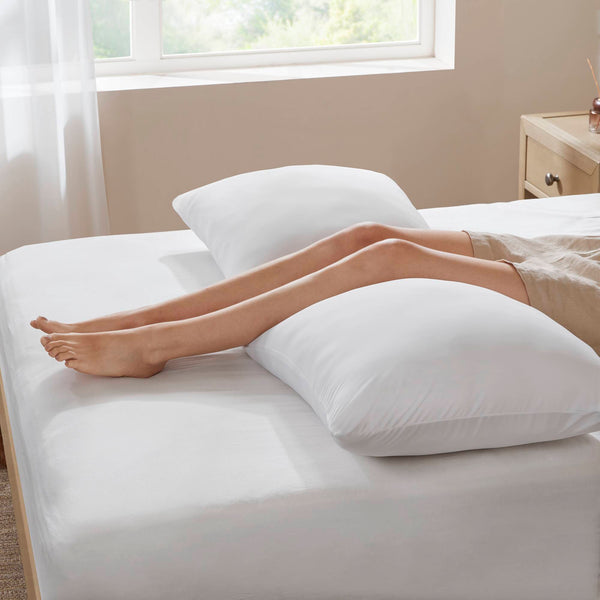 English Elm 1- Piece Full Body Cooling Pillow with Nylon Spandex Cover for Side Sleepers White B035P482973
