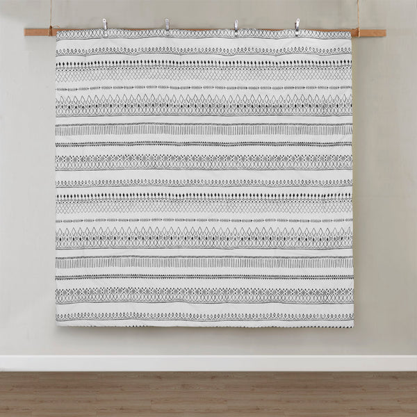 JLA Home Madison Park - 5 Madison Park Fraser Seersucker Reversible Comforter Set with Tassel Pillows, Antimicrobial, Lightweight MP10-8466