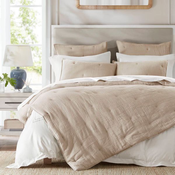 English Elm 3-piece Cotton Muslin Quilt Set with Embroidered Tacking for a Relaxed Bedroom Taupe B035P408349