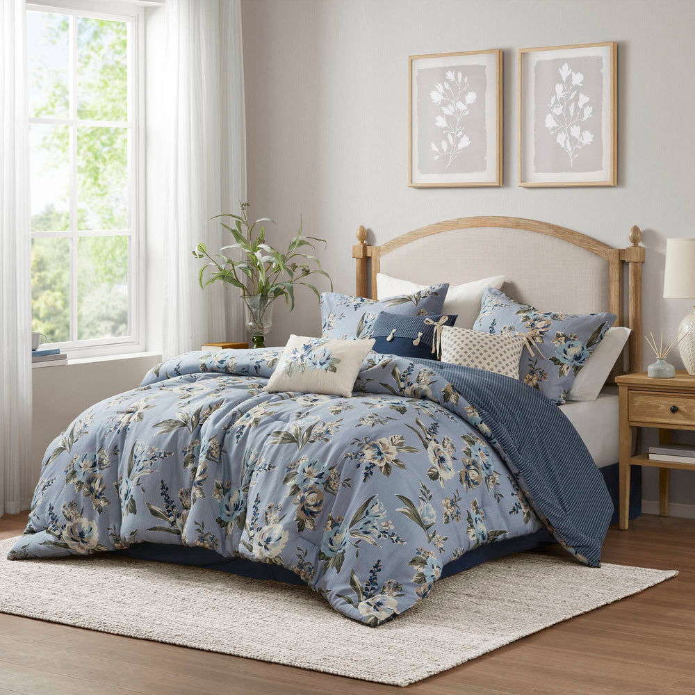 JLA Home Madison Park - 7 Piece Vintage Floral Comforter Set - Reversible Slub Texture, Stripe Reverse, OEKO‑TEX Safe Chic Bed Ensemble MP10-8708