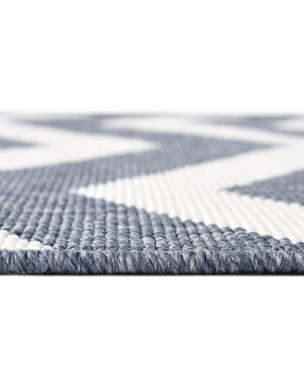 Unique Loom Outdoor Coastal Dalgalar Machine Made Chevron Rug Navy Blue, Ivory 7' 1" x 7' 1"