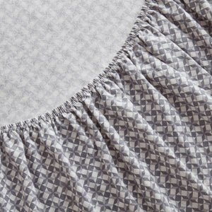 English Elm 4-piece Cal King Cotton Sheet Set Snowflake Print Breathable Wrinkle Resistant Bedding B035P408379