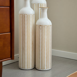 English Elm Floor Metal Vases Set Of 3 - Modern Gold & White Decorative Cylindrical Vases For Elegant Interiors W2796P255615