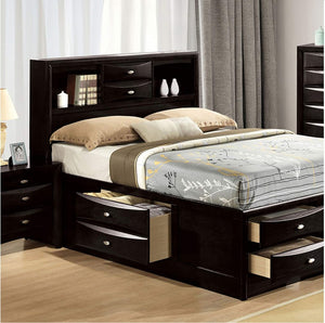 English Elm Contemporary Eastern King Storage Bed Set with Bookcase Headboard in Matte Black Wood B2741S00573