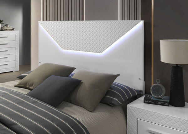 English Elm White Glam Queen Bed with High-Gloss Finish and LED Headboard, Engineered Wood Modern Design White 83 L x 34.5 W x 6 H B2741S00162