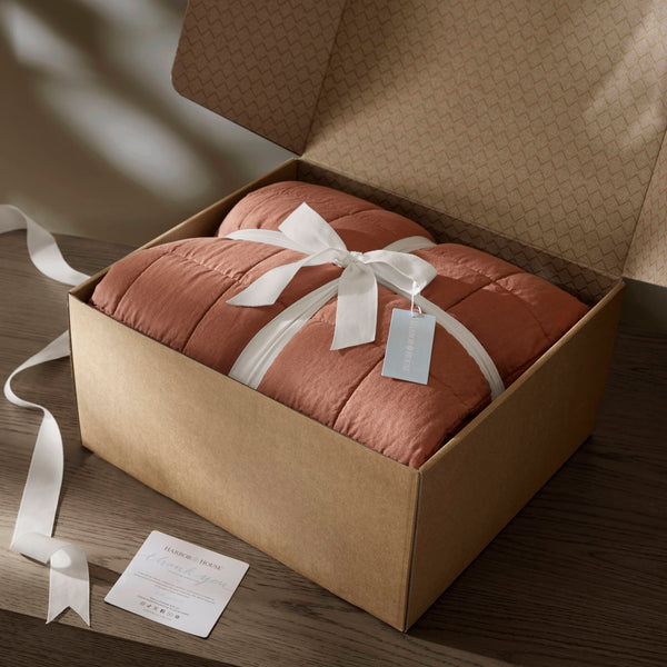 English Elm 3-piece French Linen Quilt Set King Garment Washed Box Stitch Breathable Bedding Brick Red B035P408304