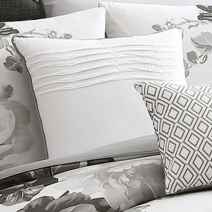 English Elm Ridgely Black 7-Piece Queen Comforter Set - Elegant Floral Design, Soft Cotton, Year-Round Comfort! B340P341957-GIGA