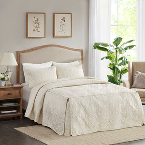 JLA Home Madison Park - 3 Madison Park Quebec Quilted Bedspread Set with Split-Corner Pleats, Box Stitching, Antimicrobial Freshness Cream MP13-6477
