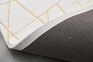 English Elm Luxury Plush Machine Washable White Abstract Gold-Gilded Faux Fur Area Rug For Stylish Spaces B030P233683