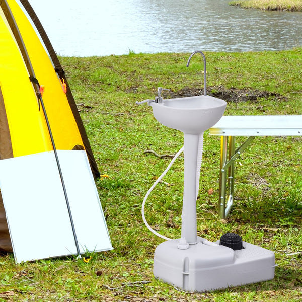 English Elm Kleankin Rolling Outdoor Handwash Station with Foot Pump Soap Dispenser Hdpe W2225P217040