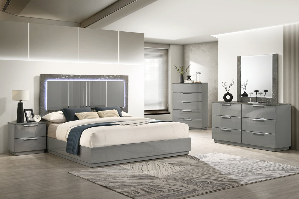 English Elm Elara Two-Tone High-Gloss Marble & Lacquer Wall Mirror — Large Reflective Surface, Modern Elegant Decor B009P309298