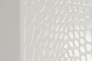 VIG Furniture A&X Regal - Modern White Crocodile Floor Mirror VGUNAK421-WHT