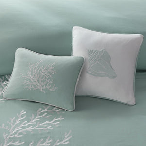 English Elm Oversized Cotton Jacquard Comforter Set with Embroidered Coral Motif and Pieced White Border Full Aqua 22.83 L x 11.81 W x 21.26 H B03595755