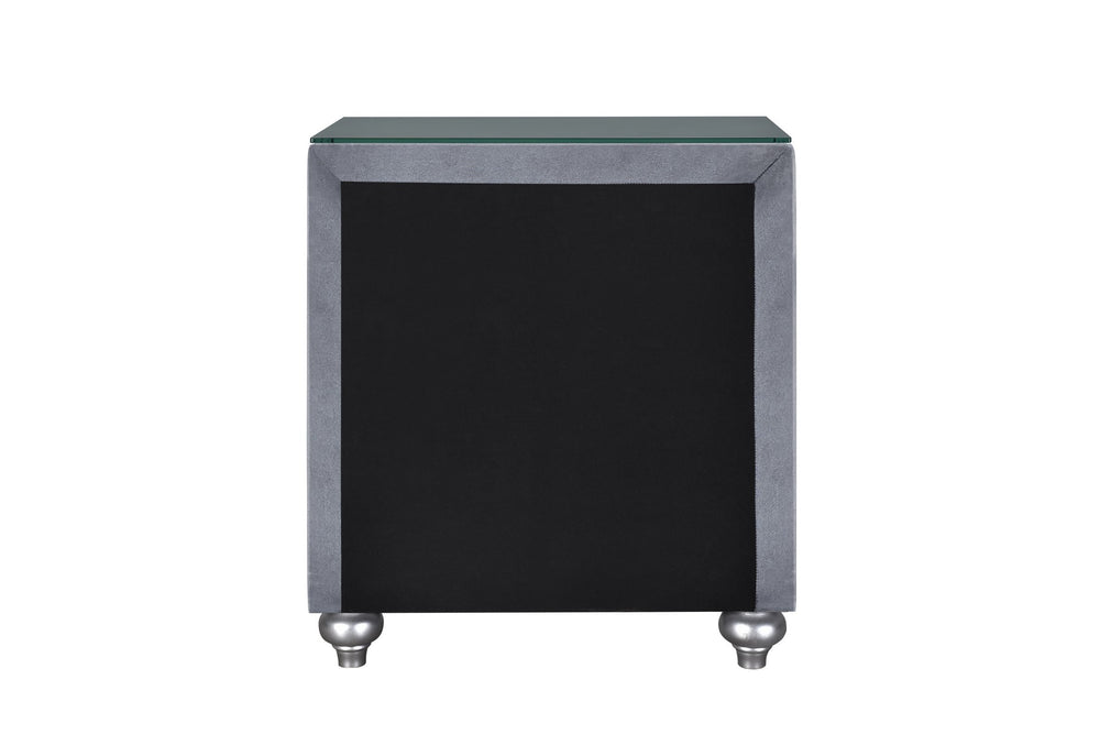 English Elm 1pc Glam Velvet Tufted 3-Drawer Nightstand with Jewelry Tray, Faux Crystal Knobs, Chic Storage B011P228567