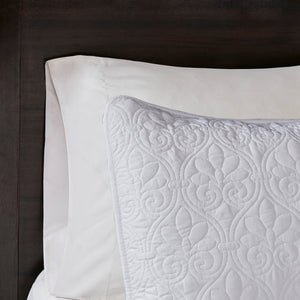 English Elm Reversible Madison Park Quebec Quilt Set King/Cal King with Prewashed Cotton Fill, Antimicrobial Finish White 17.72 L x 15.35 W x 7.09 H B03597392