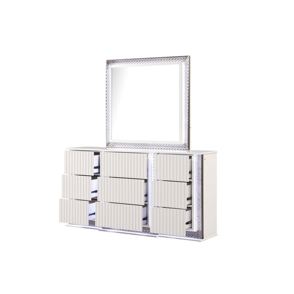 English Elm Fabio Contemporary King 5Pc Bedroom Set With Led Lighting, Diamond Accents & Elegant White Finish B009S01584