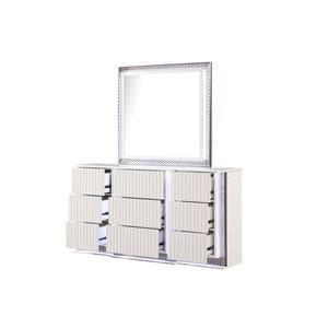 English Elm Fabio Contemporary Queen 5Pc Bedroom Set With Led Lighting, Diamond Accents & White Wood Finish P1 B009S01809-GIGA