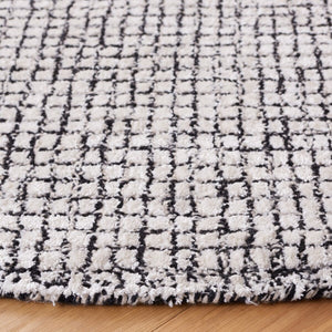 Safavieh Abstract 470 ABT470 Hand Tufted  Rug Ivory / Black ABT470Z-28
