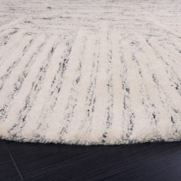 Safavieh Abstract 478 Hand Tufted Contemporary Rug Grey / Ivory ABT478F-9