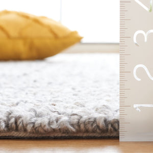 Safavieh Abstract 497 Hand Tufted Modern Rug Light Grey 8' x 10'