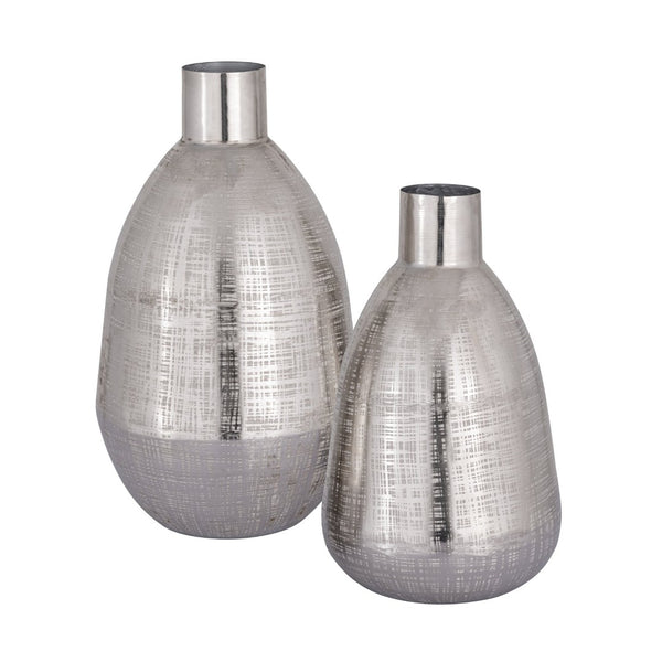 Atlas Bourne Vase - Polished Silver Accent for Modern Décor, Perfect for Stylish Arrangements & Interiors Small AC11116-01