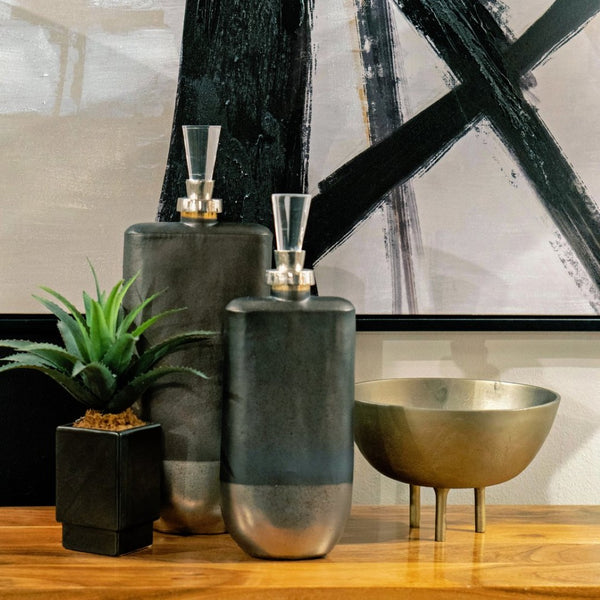Atlas Kiser Bowl - Sculptural Brass Centerpiece for Elegant Table Displays and Floral Arrangements Large Brass AC11418-01