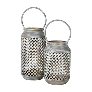 Atlas Rawmarsh Lantern - Small Aged Silver - Rustic Metal Lantern with Scalloped Design for Cozy Ambiance AC11549-03