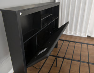 English Elm Queen Storage Bed Frame with Led Lighting Charging Station and Four Under Drawers W1670S00030