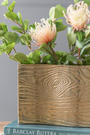 English Elm 9.8x3.7x6.9" Gold Aluminum Wavy Rectangular Vase Sculptural Tabletop Glam Accent W2078P489212