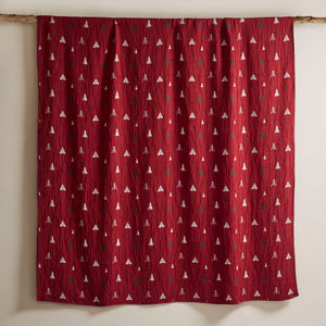 English Elm 3-Piece Queen Coverlet Set Matelassé Elegance with Two Shams — Soft Polyester-Rayon Texture, Durable Comfort Red 16.34 L x 14.57 W x 7.68 H B035P381283