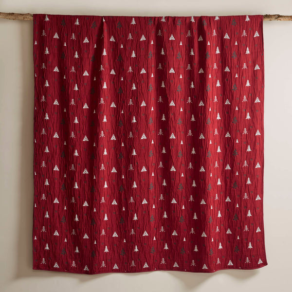English Elm 3-Piece Queen Coverlet Set Matelassé Elegance with Two Shams — Soft Polyester-Rayon Texture, Durable Comfort Red 16.34 L x 14.57 W x 7.68 H B035P381283