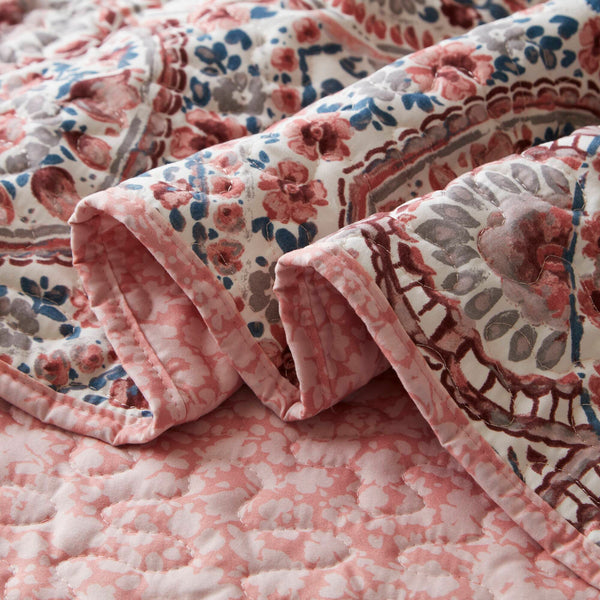 JLA Home Super Listing - Boho Valerie Reversible Quilt with Watercolor Medallion and Tonal Floral, Ultra‑Soft Brushed Microfiber Pink AM14-0596