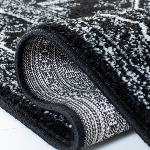 Safavieh Adirondack 108 Power Loomed Rug Black / Ivory 2'-6" x 14'