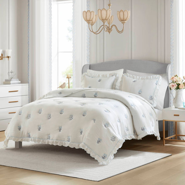 English Elm 3-piece Floral Embroidered Quilt Set Ruffled Trim Romantic Bedding for Full Queen Beds White+Blue B035P463190