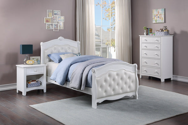 English Elm White Full Size Bed with Faux Leather Tufted Headboard, Modern Glam Platform Frame, Durable Plywood White 63 L x 54 W x 5 H B011S00916