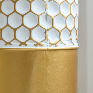 English Elm Floor Modern Metal Vase Set - Elegant Droplet Shaped White & Gold Accents For Glamorous Home Decor W2796P290484