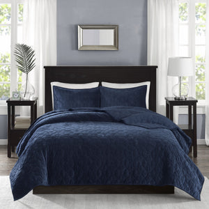 English Elm 3 Madison Park Harper Velvet Quilt Set King/Cal King Soft Geometric Quilted Texture Antimicrobial Finish Navy 17.72 L x 16.14 W x 8.27 H B03597472