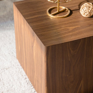 English Elm Set of 2 Cube Nesting Tables Mdf Wood Grain Finish Compact Modern Living Room Accent W3158P395509
