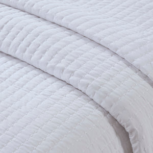 English Elm 2 Piece Keaton Reversible Quilt Set with Antimicrobial Protection, Brushed Microfiber, Cozy Channel Quilting White 15.35 L x 17.72 W x 4.72 H B035129032
