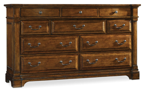 Hooker Furniture Tynecastle Rustic Chest Dresser With 10 Drawers, Warm Chestnut Finish, Felt & Cedar Linings, Aged Copper Hardware 5323-90002