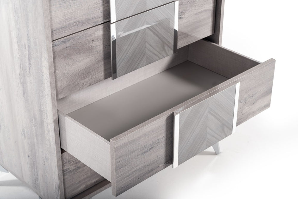 VIG Furniture Alexa Italian Modern Grey Chest With High-Gloss Finish, 5 Soft-Close Drawers, Metal Legs, Crafted Quality VGACALEXA-CHEST