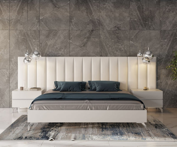 VIG Furniture Angela Italian Queen Eco Leather Bed Set With Nightstands, White Modern Design, Stainless Accents VGACANGELA-SET-WINGS-Q