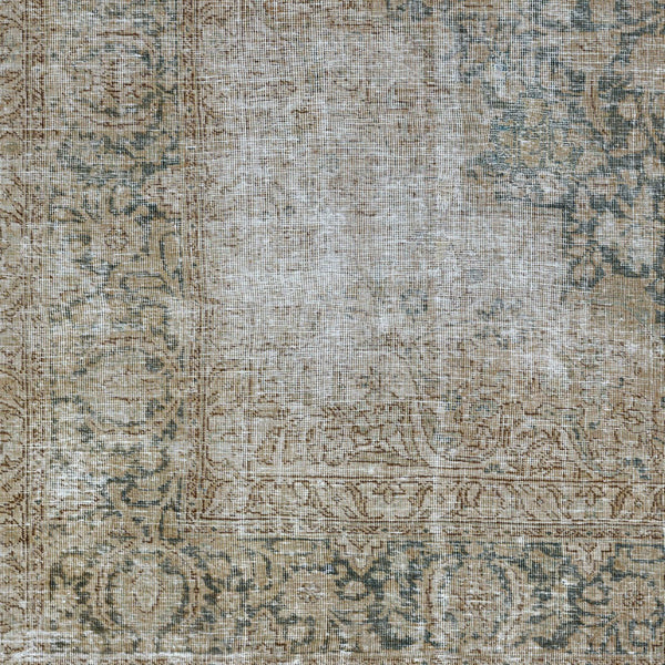 Surya Antique 7'5" X 10'10" Handcrafted Turkish Wool Rug - Unique, Durable, Perfect For Traditional Homes! Taupe Wool Aooak1026-75101