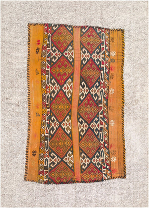 Surya Antique Hand Knotted Turkish Wool Cotton Rug Foyer Bedside Accent with Fringe AOOAK1986-35410