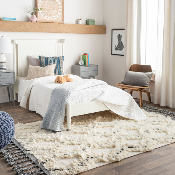 Livabliss Apache Handwoven Wool Rug with Moroccan Pattern Fringed Edges for Bohemian Entryways Cream, Black 8' x 10' APA2300-810