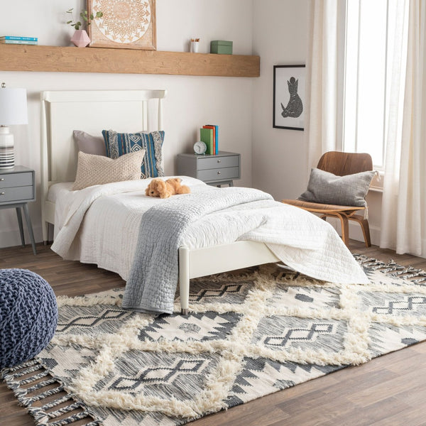 Livabliss Apache Handwoven Wool Accent Rug with Moroccan Geometry Artisan Fringe for Entryways Charcoal, Ivory 6' x 9' APA2305-69