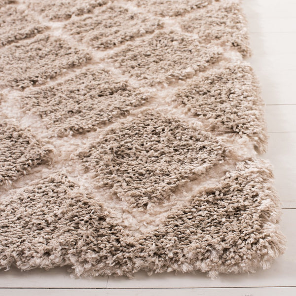 Safavieh Adriana Shag 780 Power Loomed  Rug Beige / Cream ARG780D-3