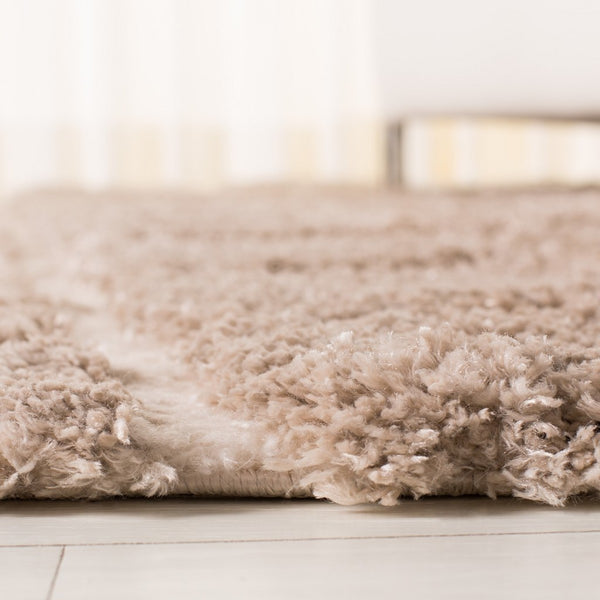 Safavieh Adriana Shag 780 Power Loomed  Rug Beige / Cream ARG780D-3