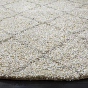 Safavieh Arizona Shag 742 Power Loomed 60% Polypropylene, 35% Jute, 5% Polyester Rug Ivory / Beige ASG742A-26